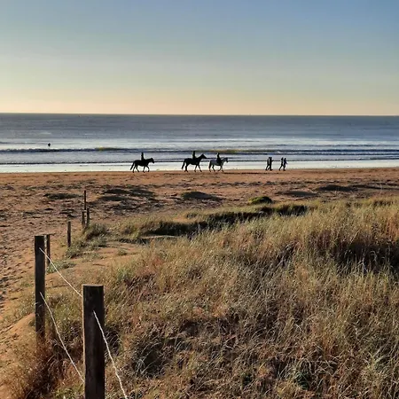 Le Petit Brevin Сен-Бревен-ле-Пен