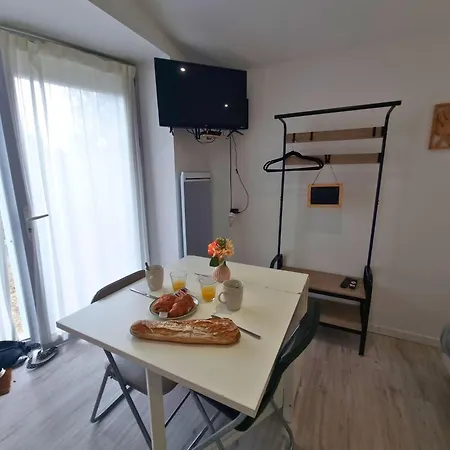 Le Petit Brevin Lägenhet *